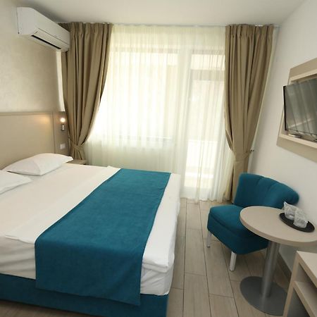 Hotel Delfin Mamaia Dış mekan fotoğraf