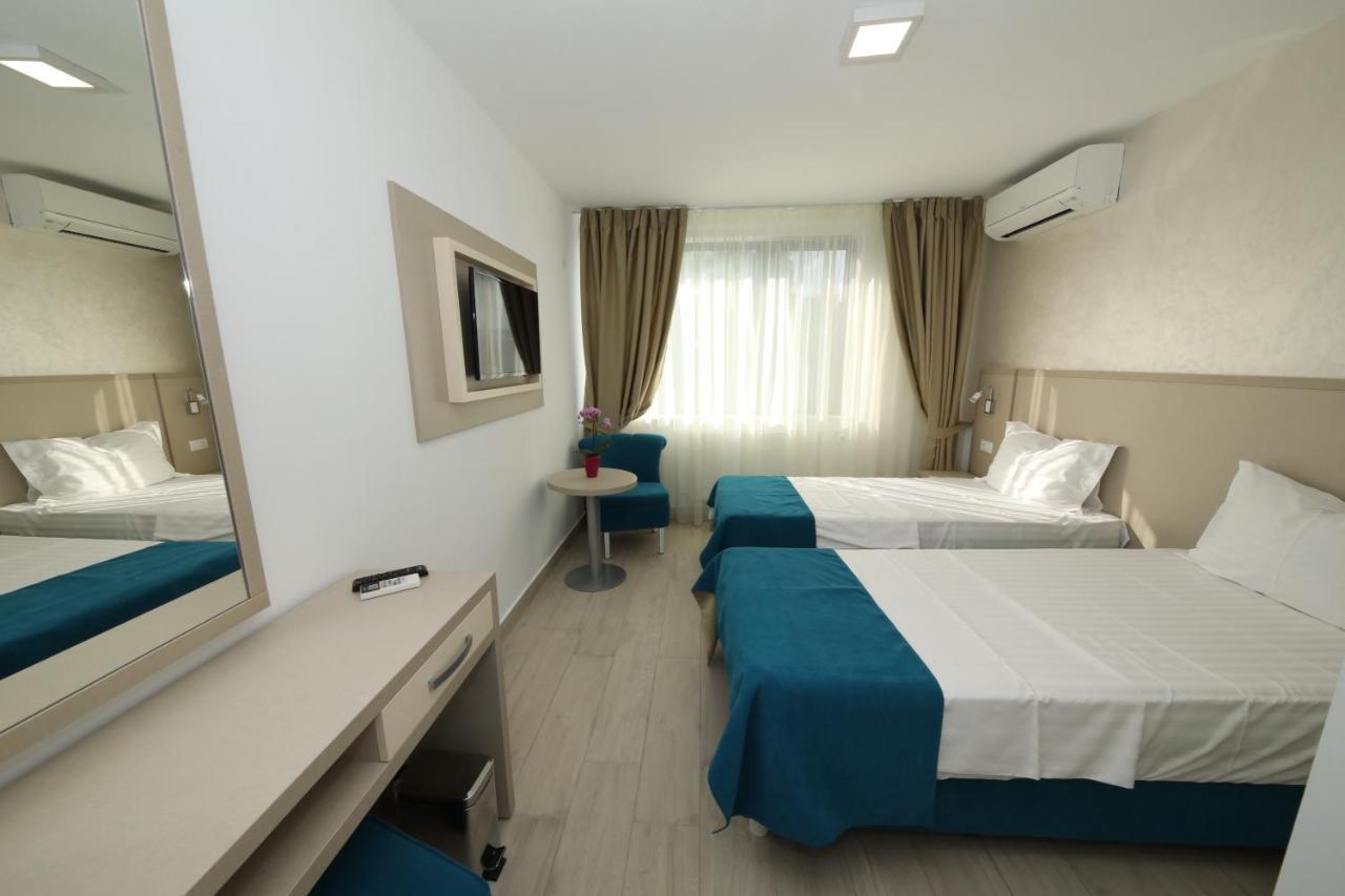 Hotel Delfin Mamaia Dış mekan fotoğraf