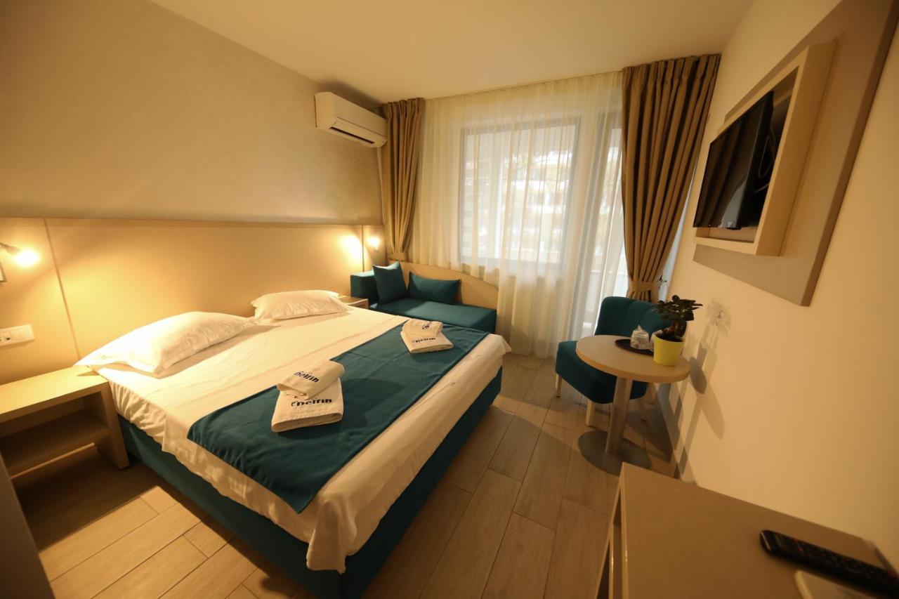 Hotel Delfin Mamaia Dış mekan fotoğraf