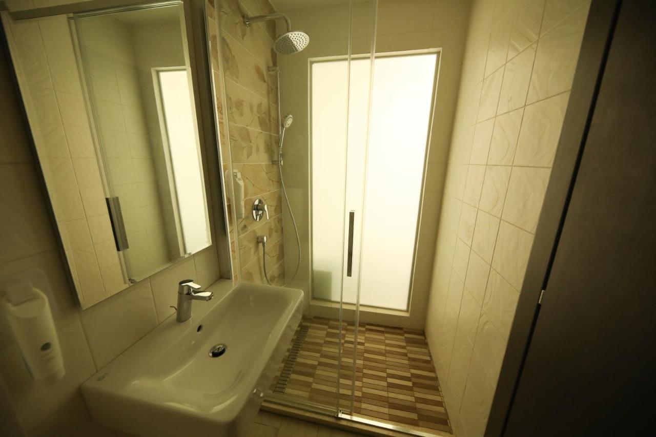 Hotel Delfin Mamaia Dış mekan fotoğraf