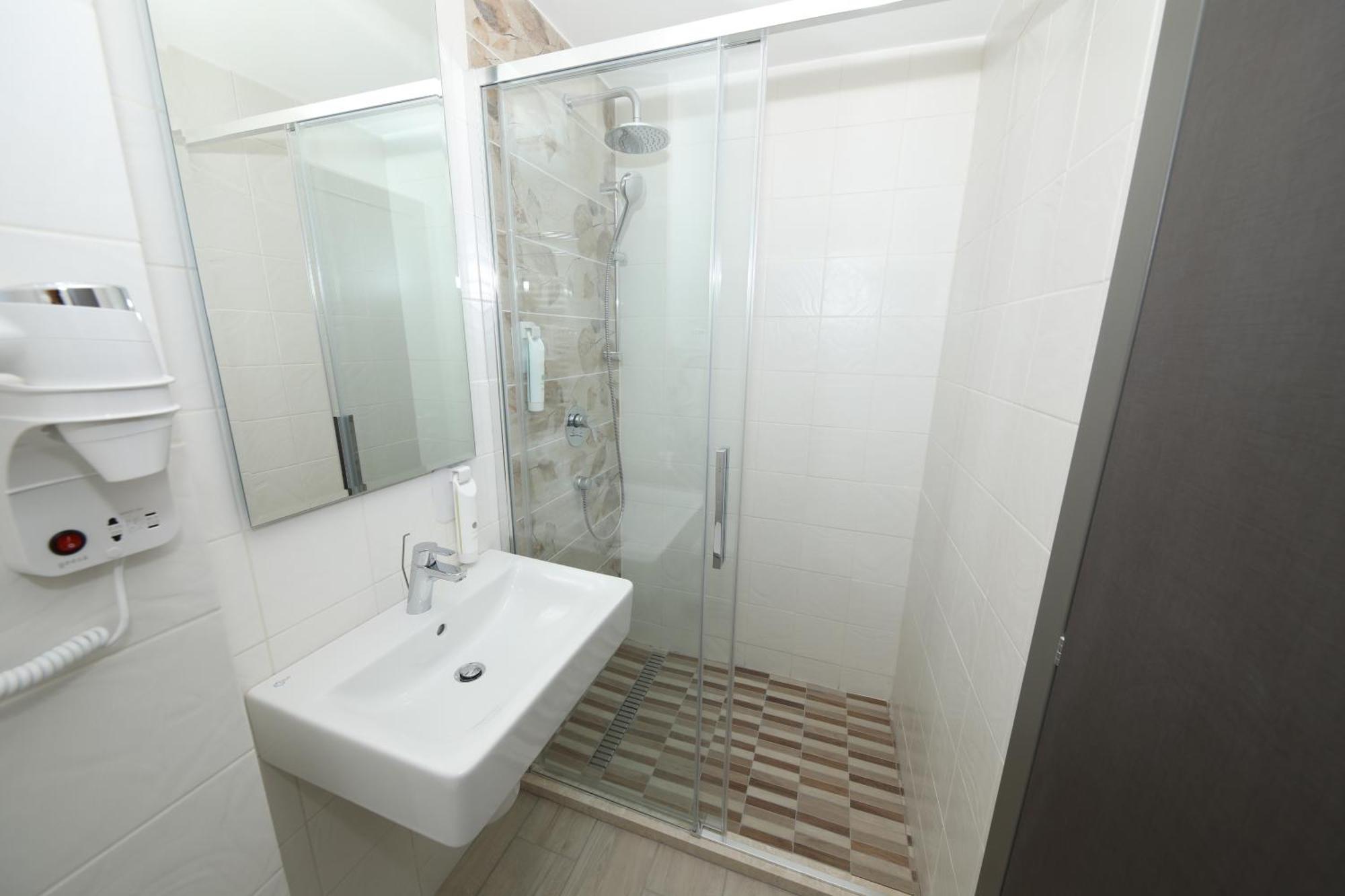 Hotel Delfin Mamaia Dış mekan fotoğraf